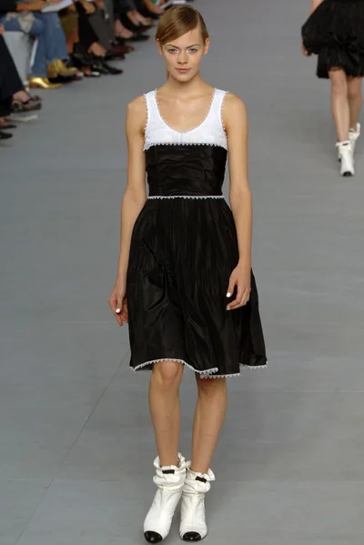 Look 49